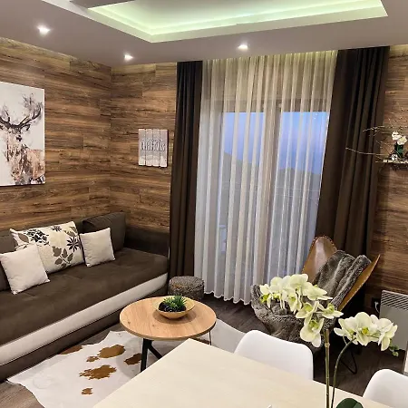 F10 Milmari Apartamento